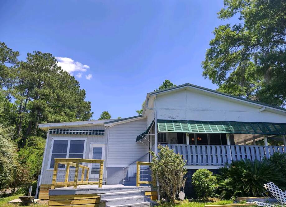 "SUITS ME" on the... Vacation rental home in SC